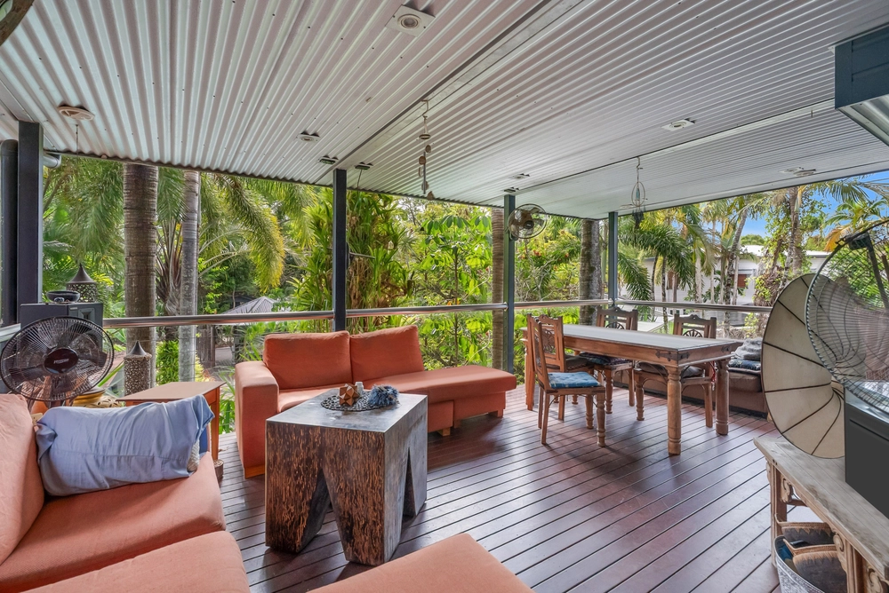 1/5 Phillips Street, Machans Beach, Qld 4878 - Unit for rent - PropertyMate